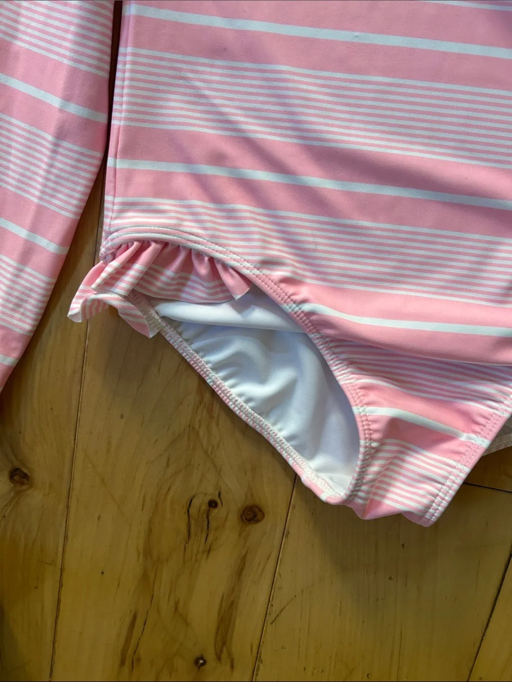 Minnow our rashguard